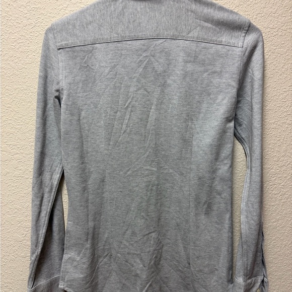Women’s NWOT Ralph Lauren Light Gray Knit Oxford Button Down Shirt - Picture 3 of 3